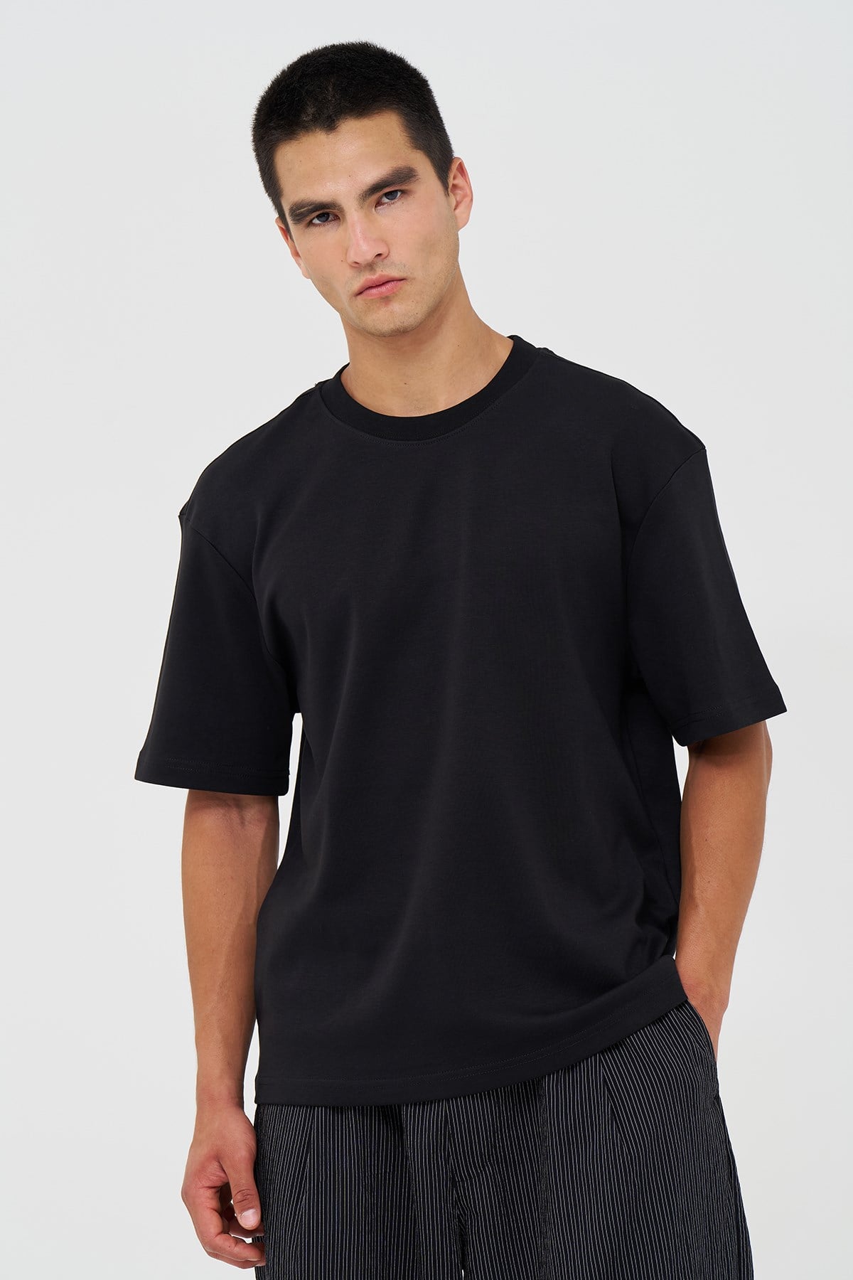 Basic Relaxed Fit Tişört Erkek /03 Siyah