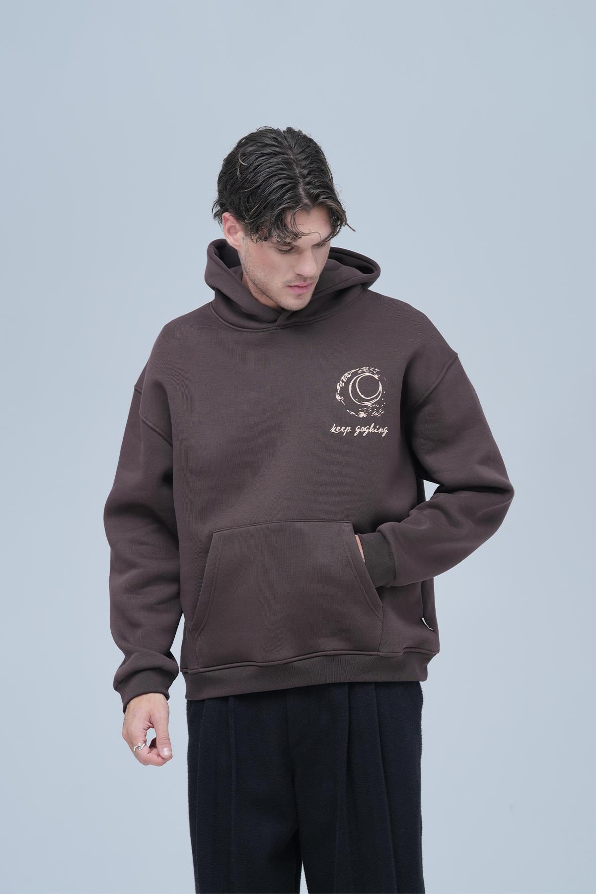 Beyond the Frame Oversize Sweatshirt Erkek Kahverengi