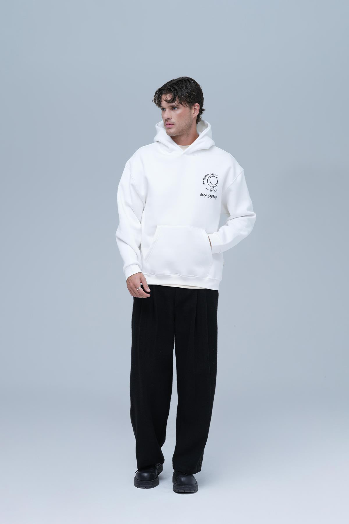 Beyond the Frame Oversize Sweatshirt Erkek Ekru
