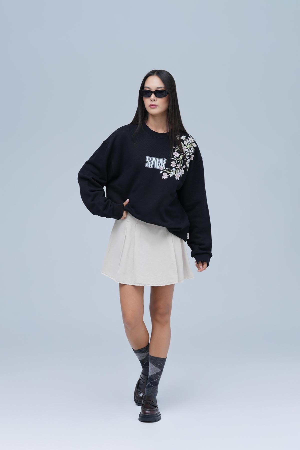 Bloom Spirit Oversize Sweatshirt Kadın Siyah