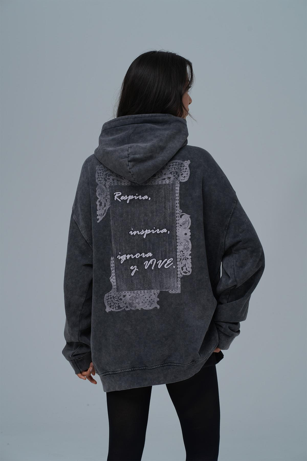 Breathe & Live Oversize Sweatshirt Kadın Siyah