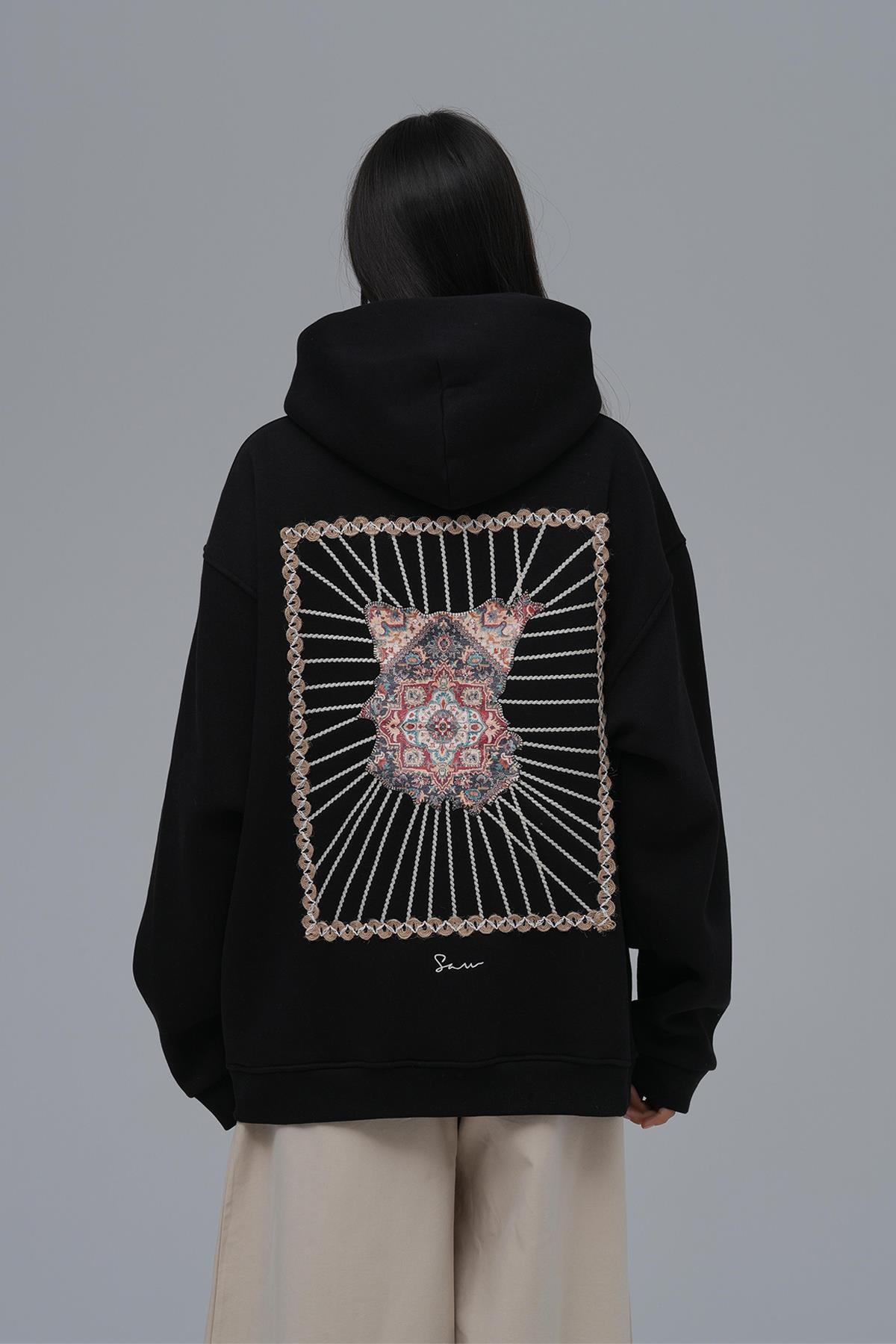 Heritage Threads Oversize Sweatshirt Kadın Siyah