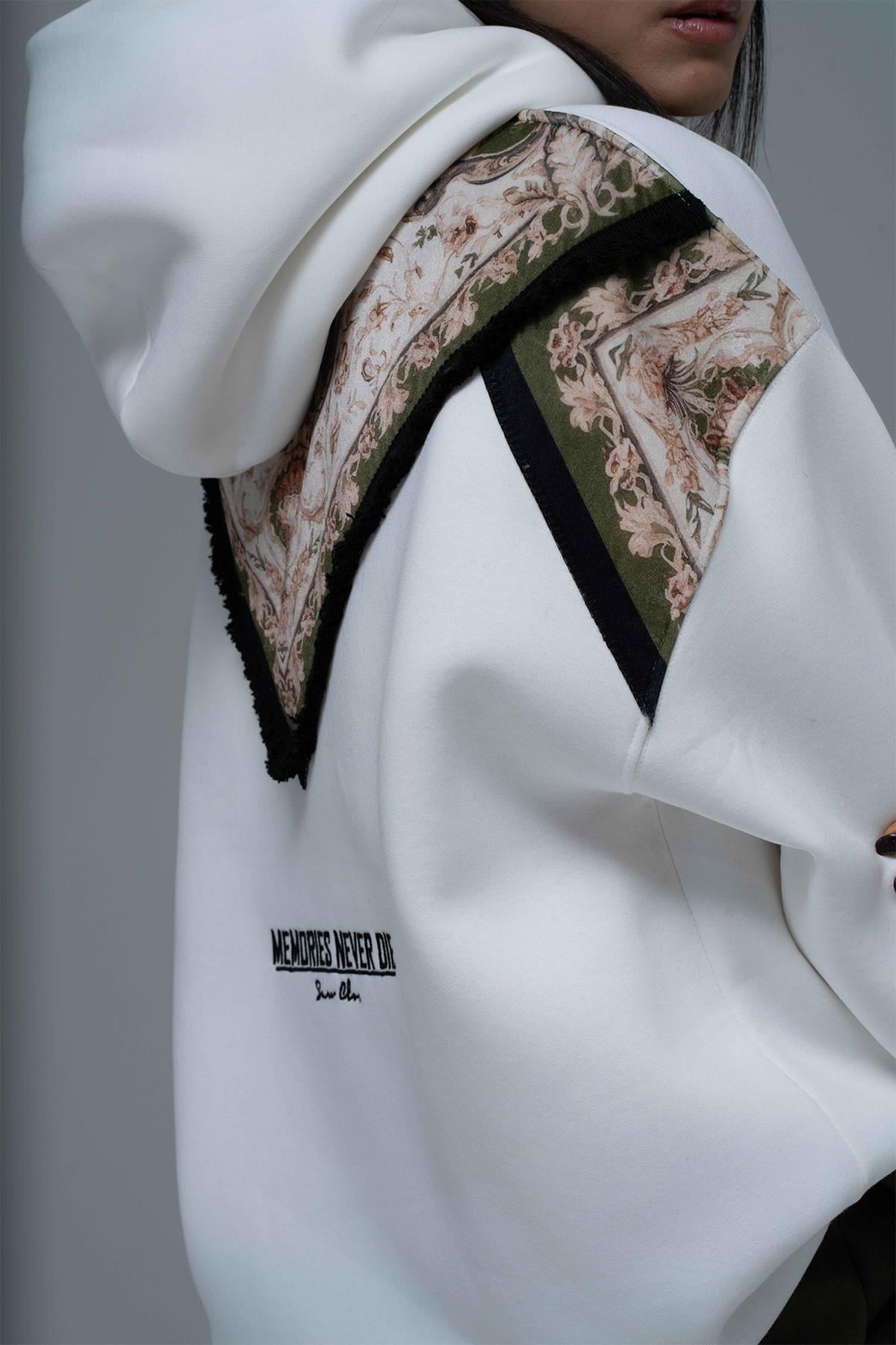 Memories Never Die Oversize Sweatshirt Kadın Taş