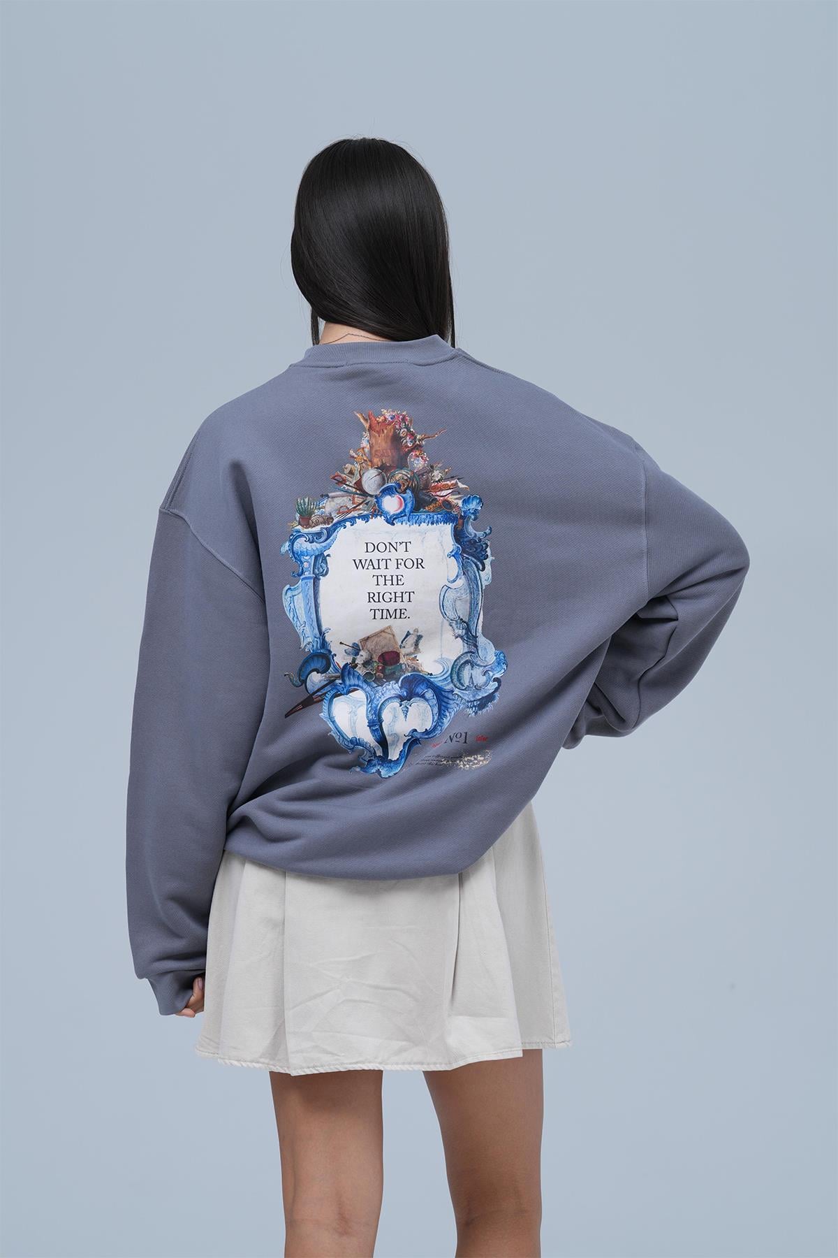 Time Capsule Oversize Sweatshirt Kadın Füme