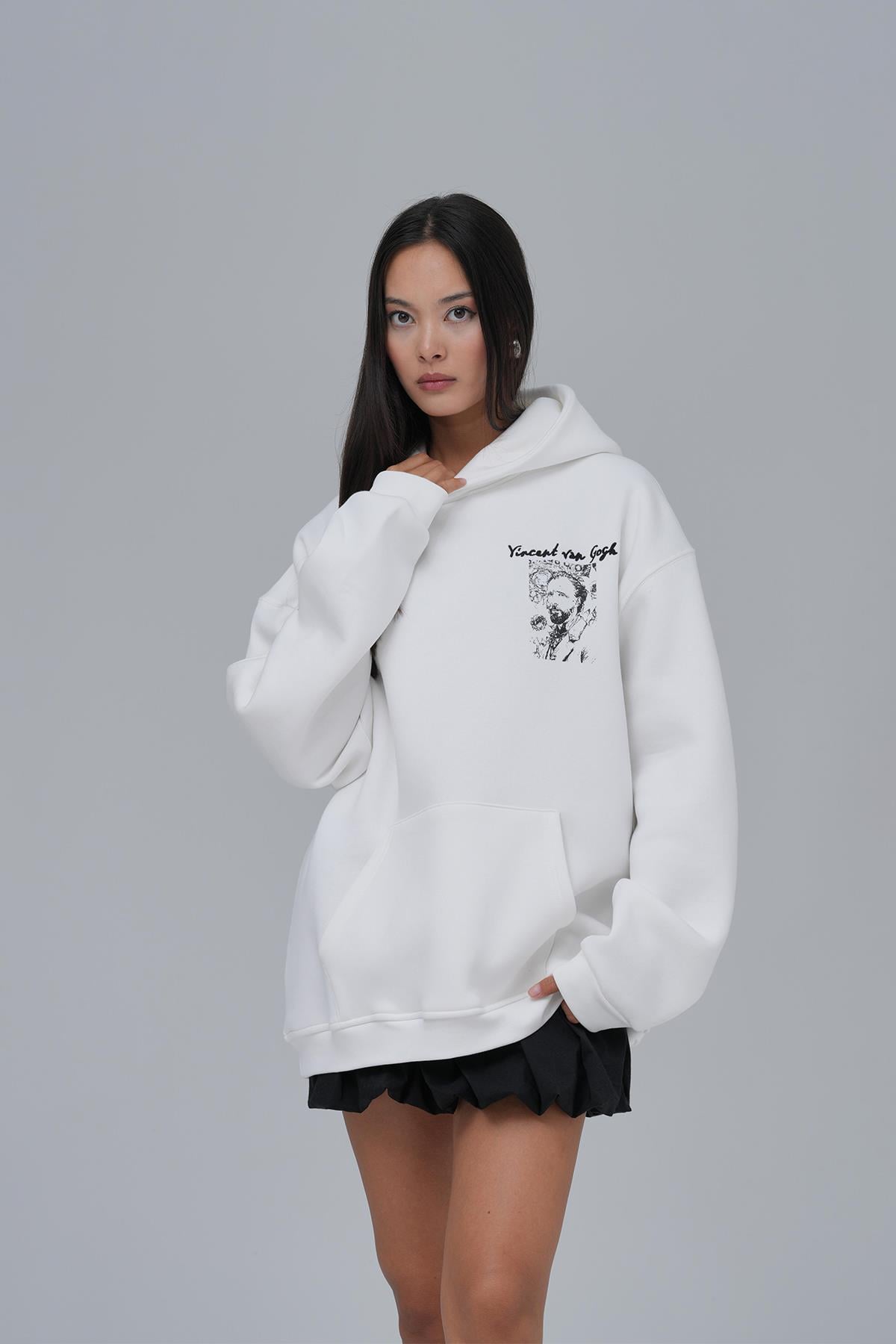 Van Gogh Threads Oversize Sweatshirt Kadın Ekru