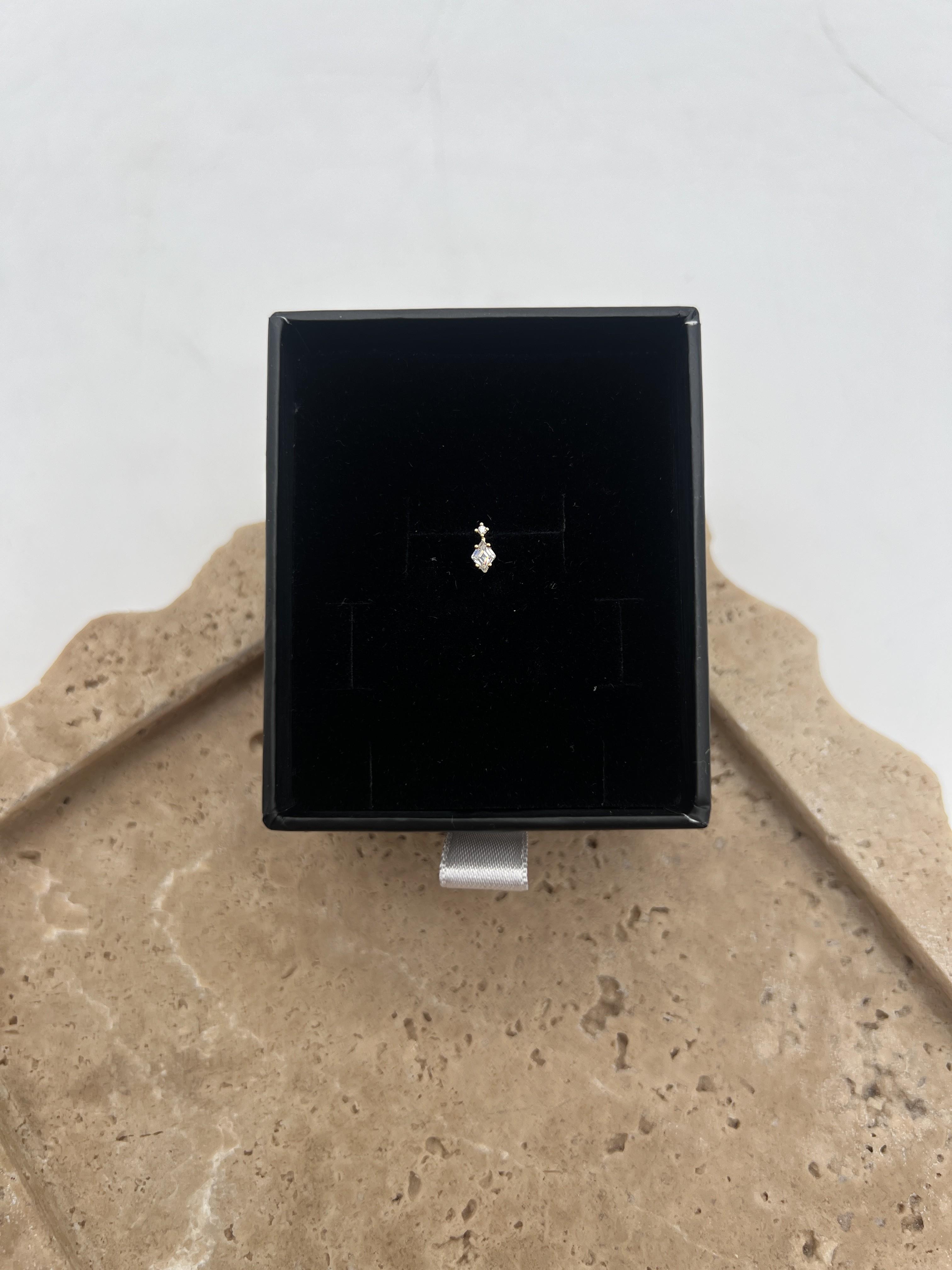 Damla Taşlı Gümüş Tragus