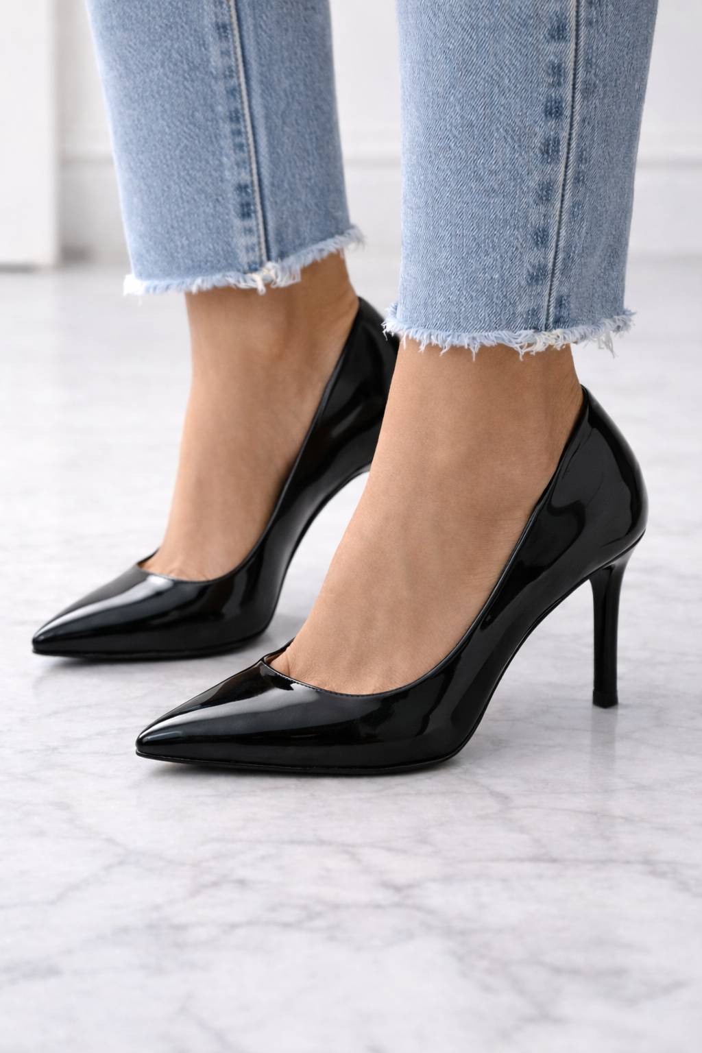  Kadın Klasik Stiletto Hakiki Siyah Rugan Deri Ayakkabı