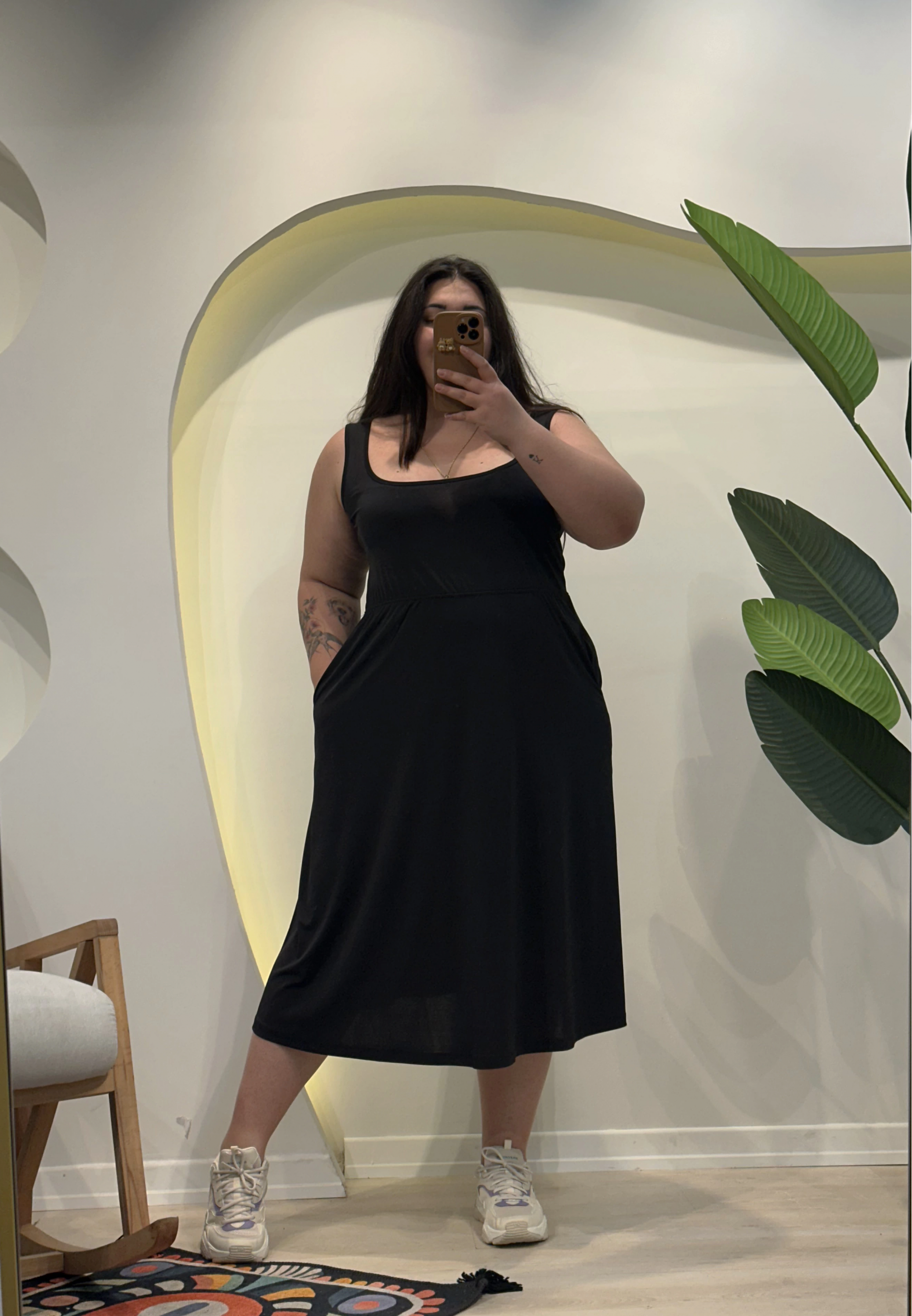 Askılı Kare Yaka Cepli Sandy Elbise - Siyah