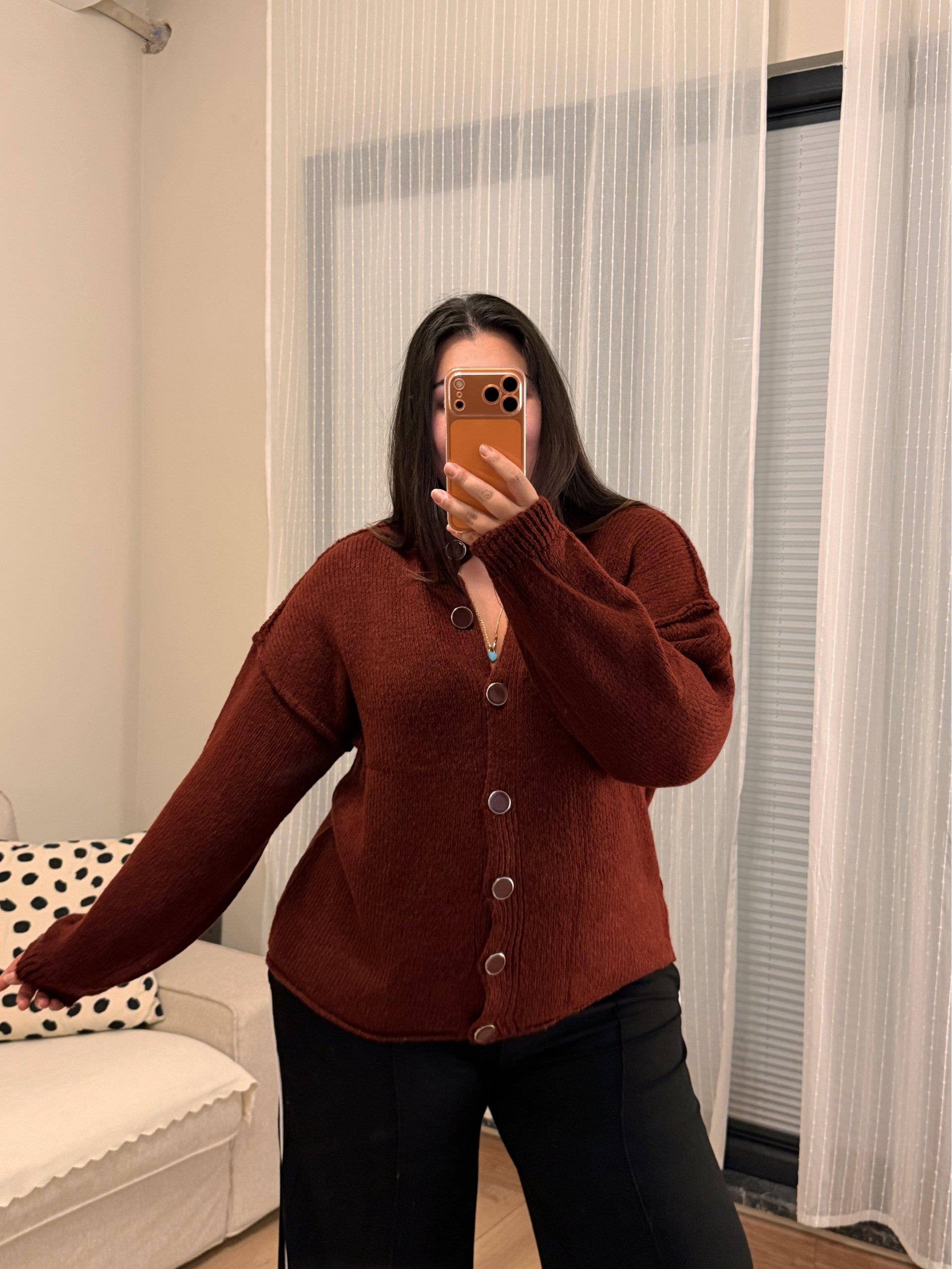 Premium Düğme Detaylı Triko Hırka - Bordo