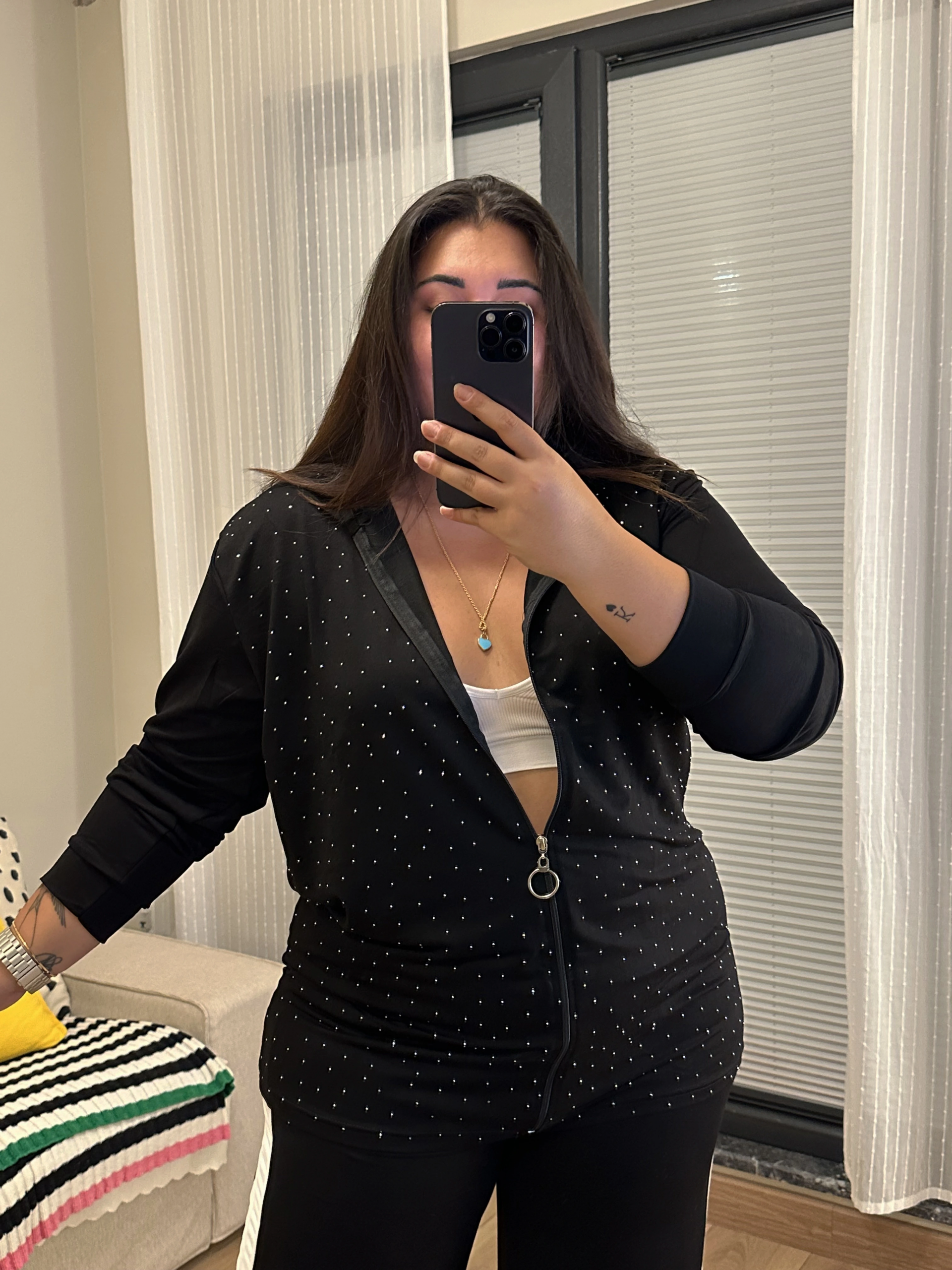 Taş Detaylı Fermuarlı Modal Hırka - Siyah