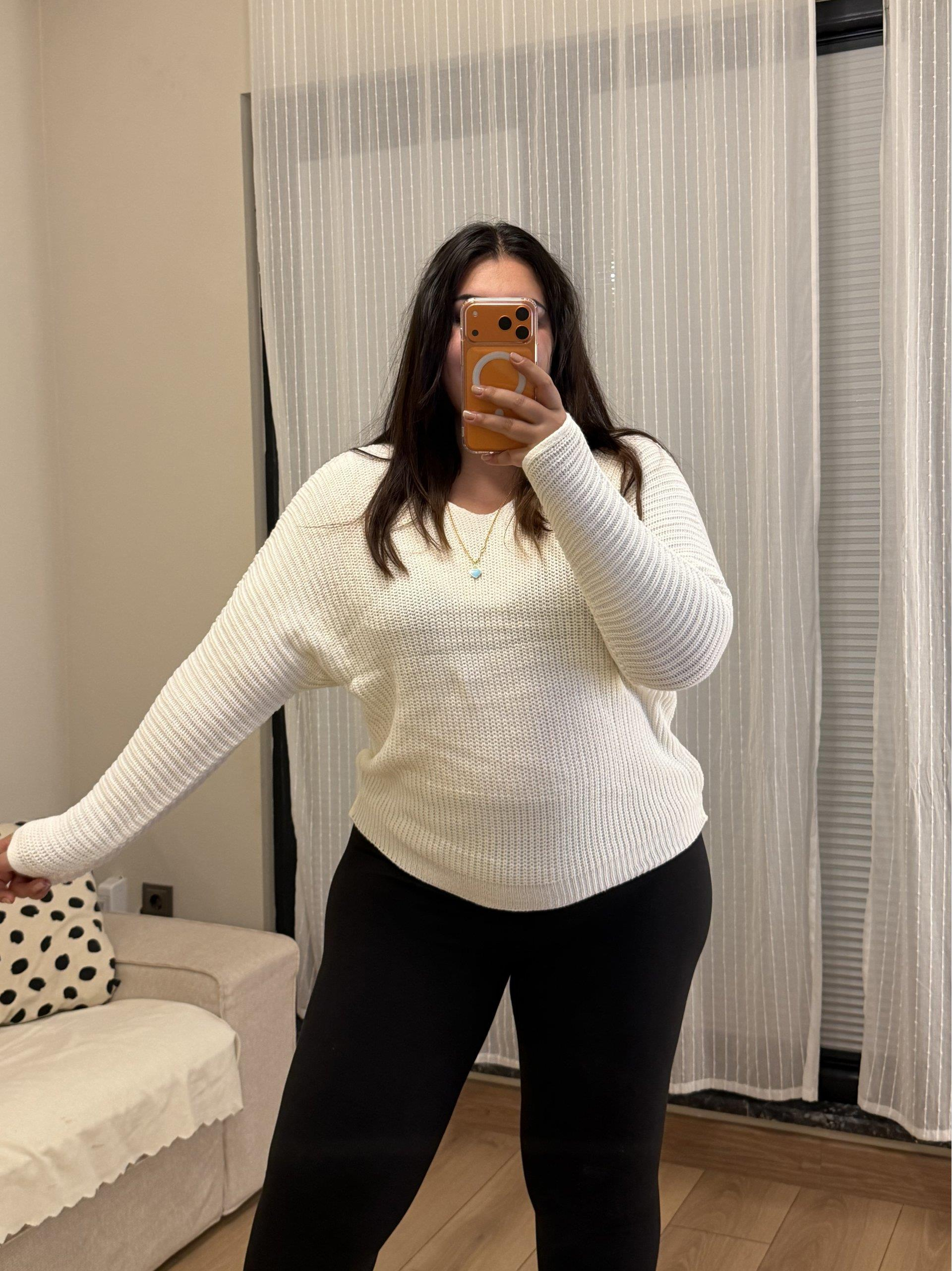 V Yaka Esnek Selanik Triko Bluz - Beyaz