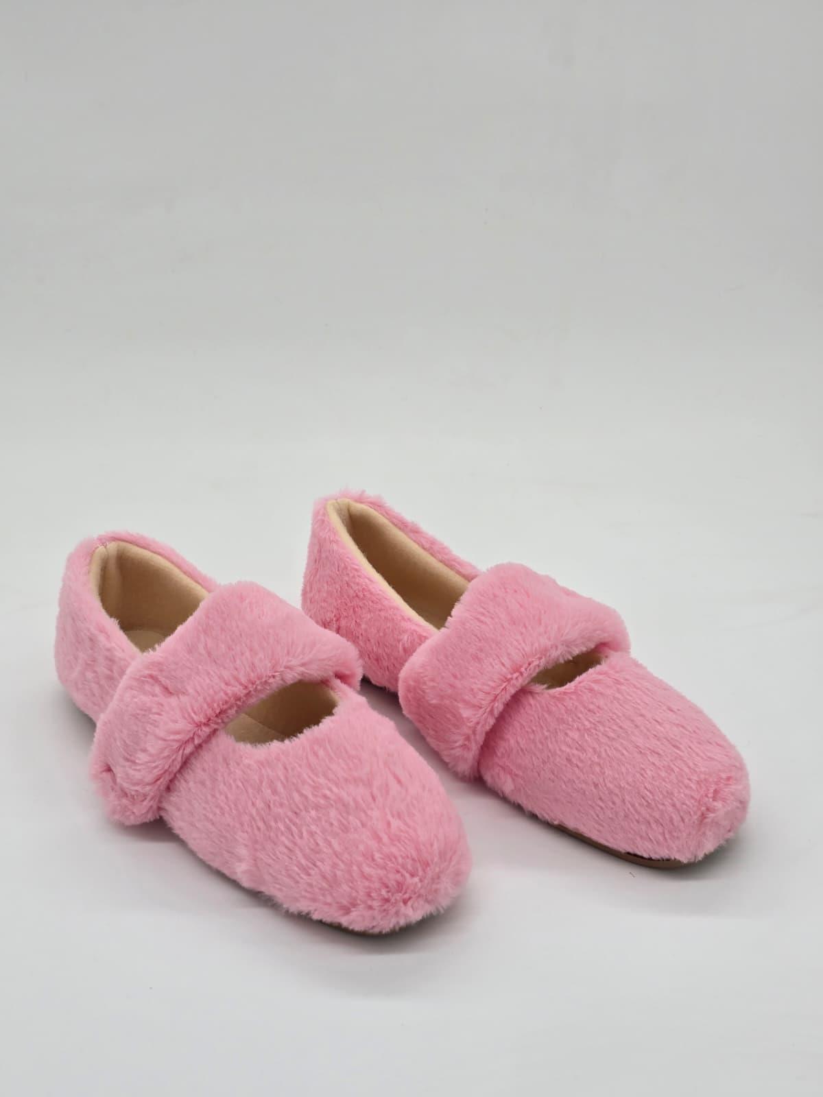 lastikli-ev-babeti-pembe-e-0b3e.jpeg