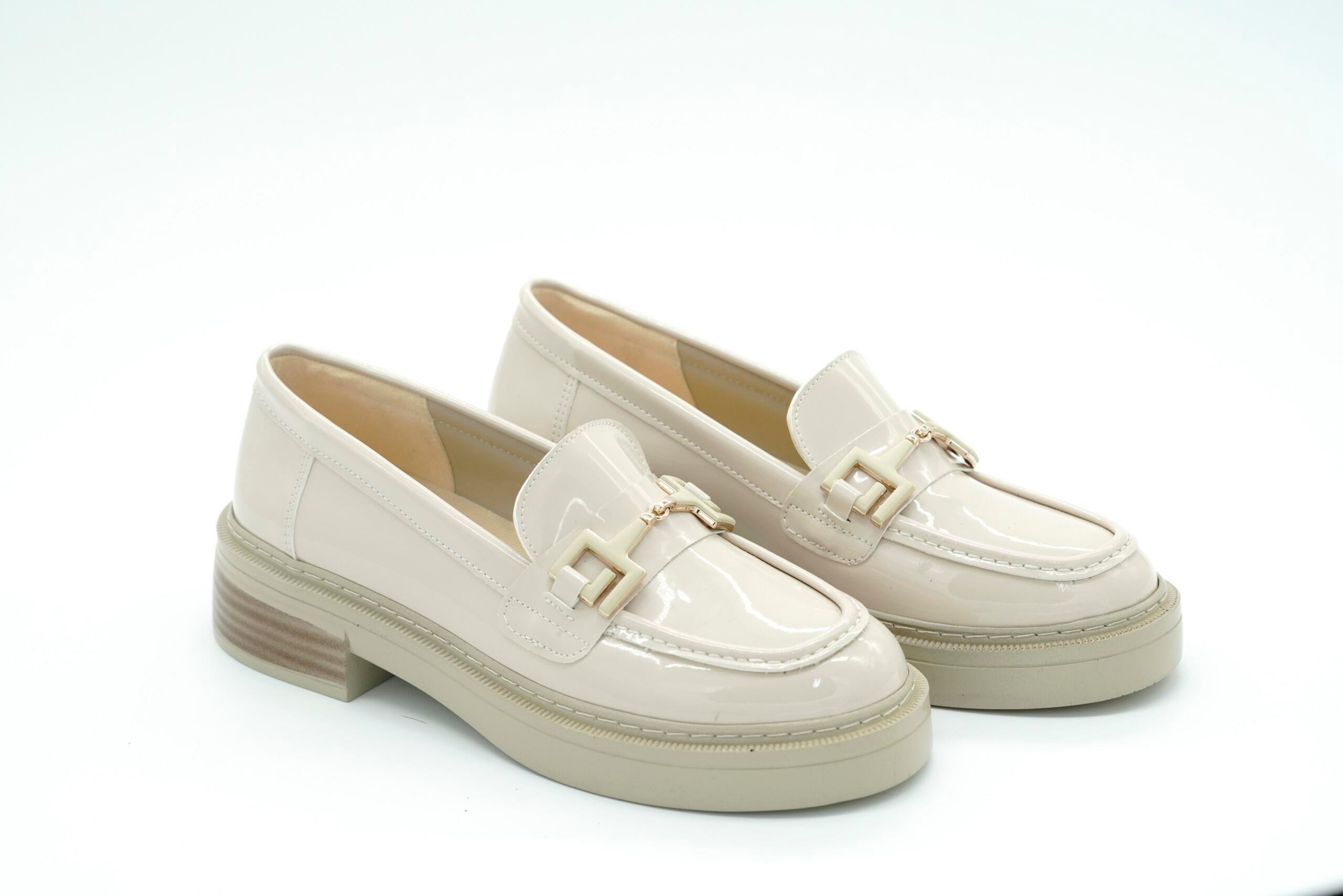 toka-detayli-rugan-loafer-bej-dea683.jpg