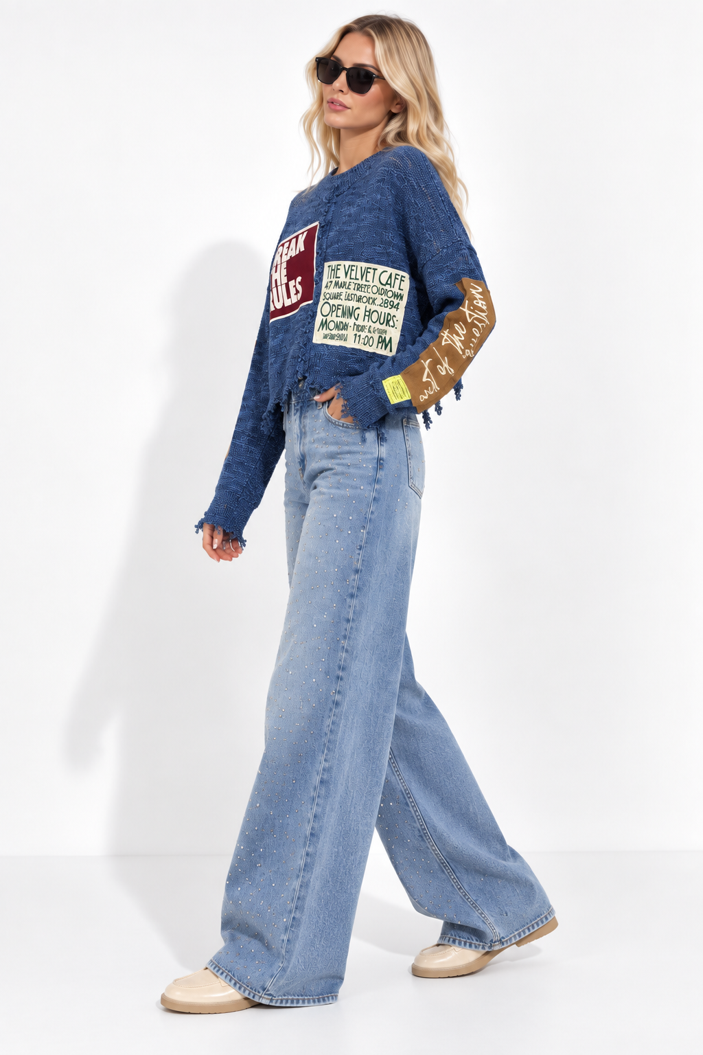Orijinal Marka Patch Detaylı Tasarım Triko – Mavi