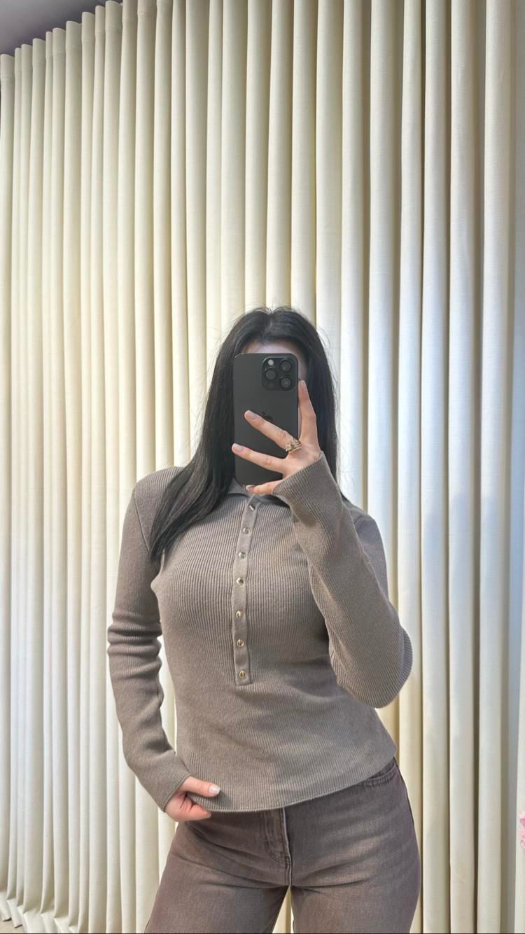 Vizon Kahve Polo Yaka Çıtçıtlı Triko Bluz