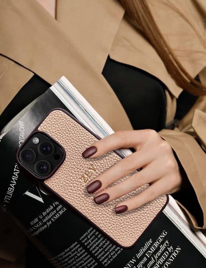 Deri iPhone Kılıf 15 Pro Pudra Togo