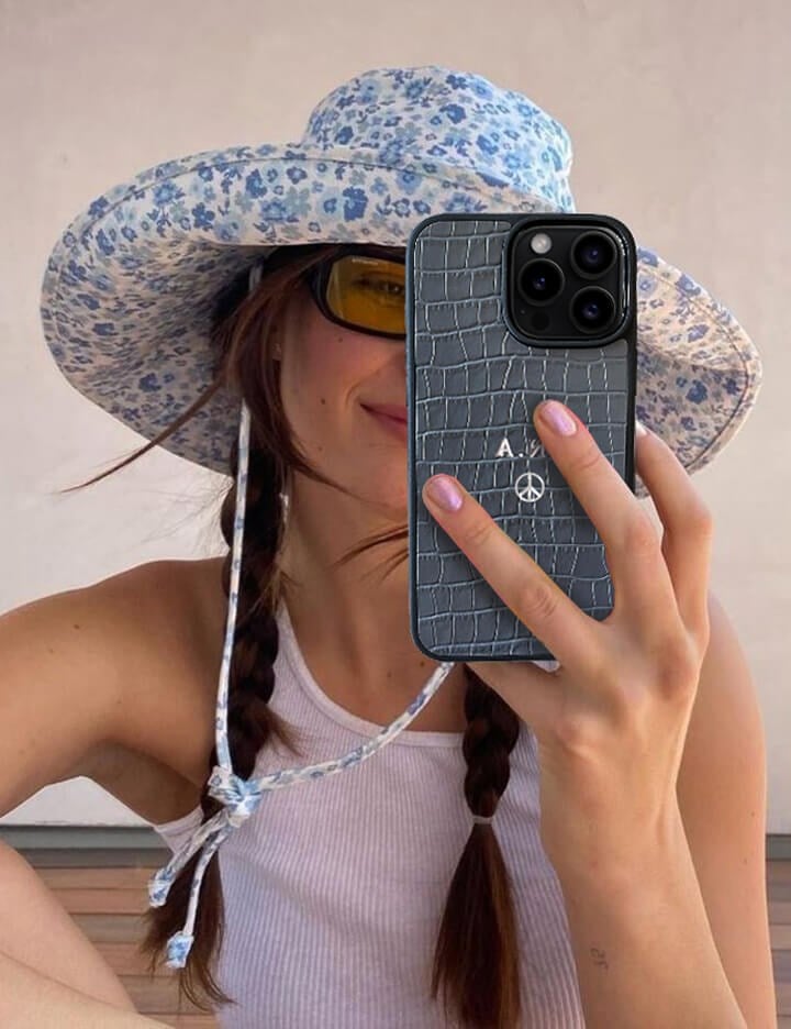 Deri iPhone Kılıf 16 Pro Gri Croco