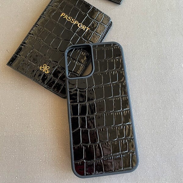 Deri iPhone Kılıf 16 Siyah Croco