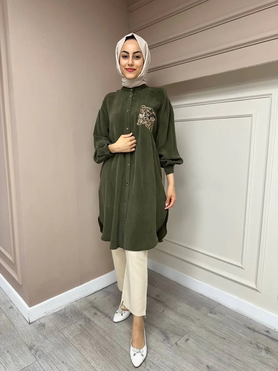 Ghisa 4YGSTNK4668 Haki Yaka Detaylı Ara Boy İpek Tunik