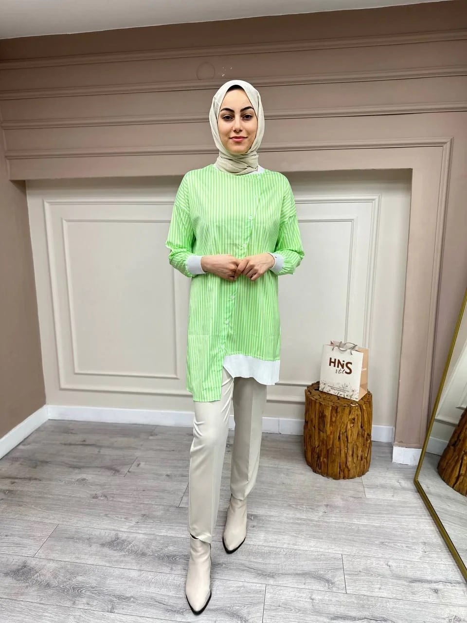 İnvee 6122 Benetton Asimetrik Kesim Gömlek
