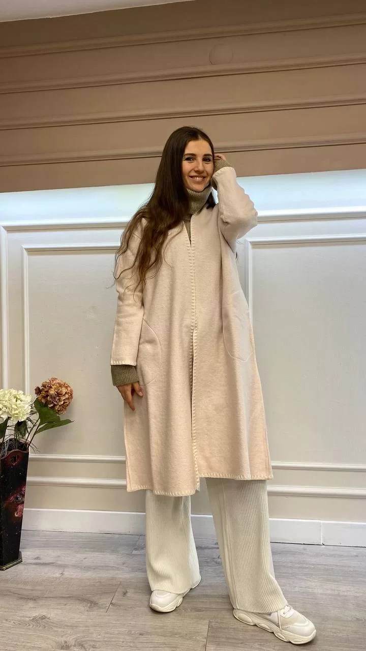 İnvee 6224 Vanilya Arkası Nakışlı Keçe Kap