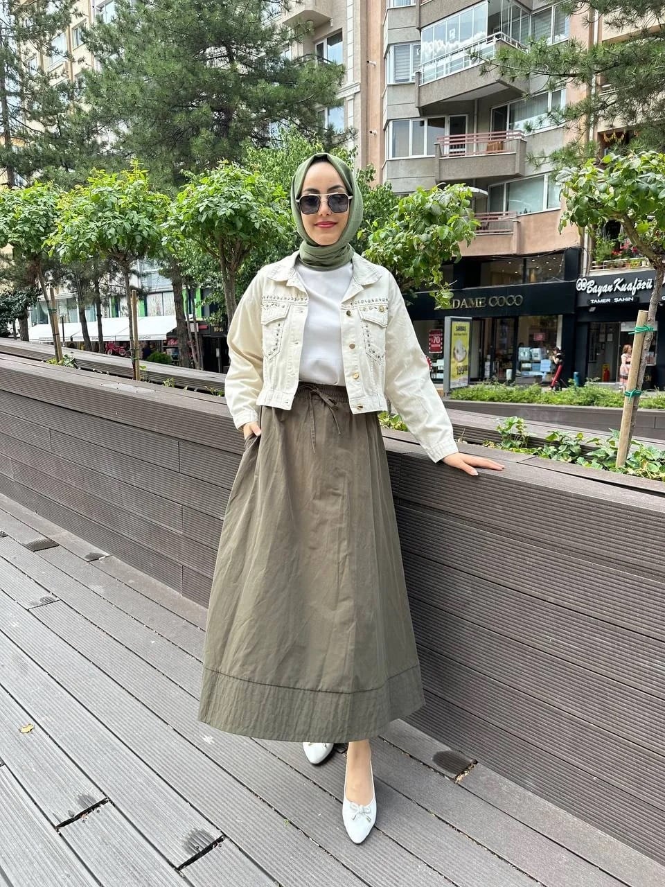 Missemramiss C4294 Ekru Taş İşlemeli Midi Kot Ceket