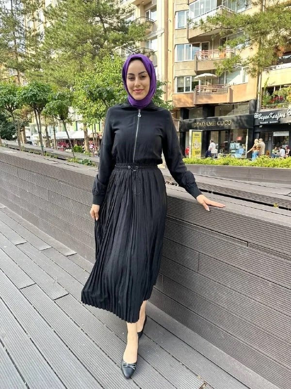 Missemramiss E4332 Siyah Floş Pliseli Elbise