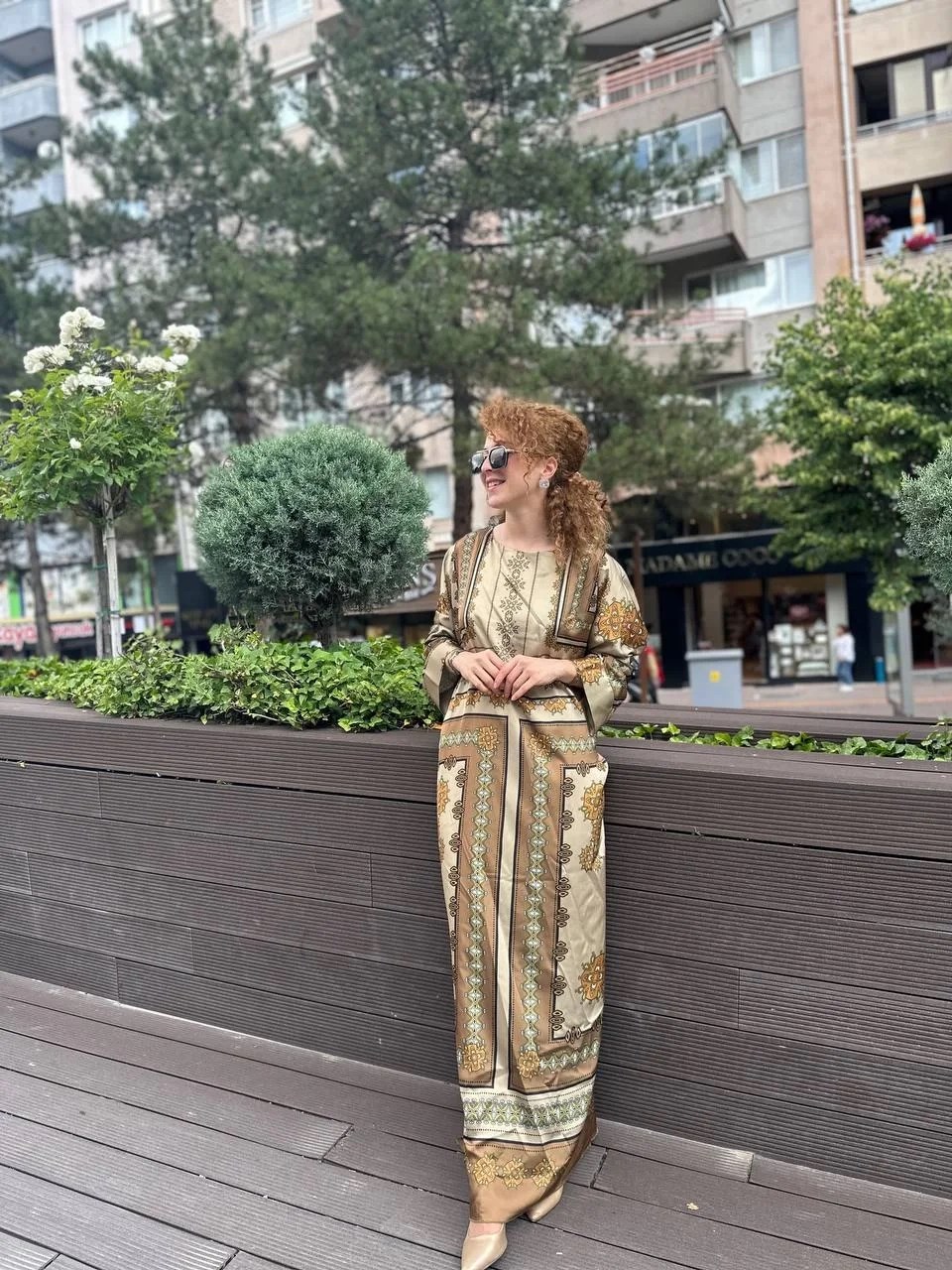 Noi 53257 Camel Saten Kumaş Desenli Elbise