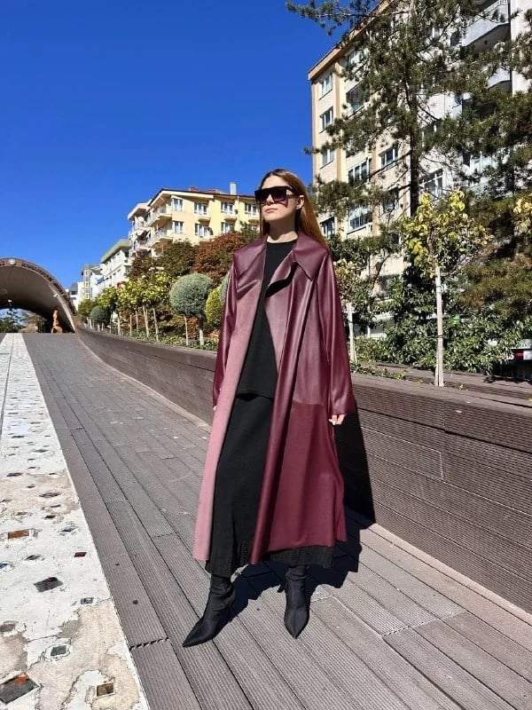 Noi 74316 Bordo Deri Arkası Kemerli Kap