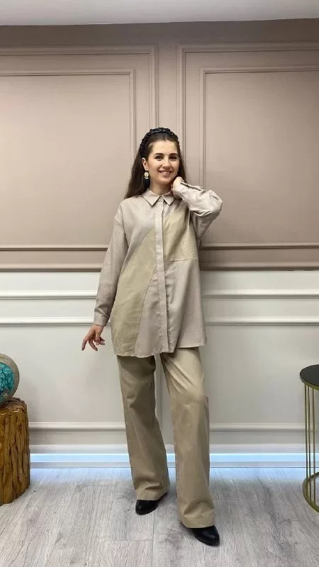 QOOQ 23FW226 Bej Çizgi Garni Gömlek
