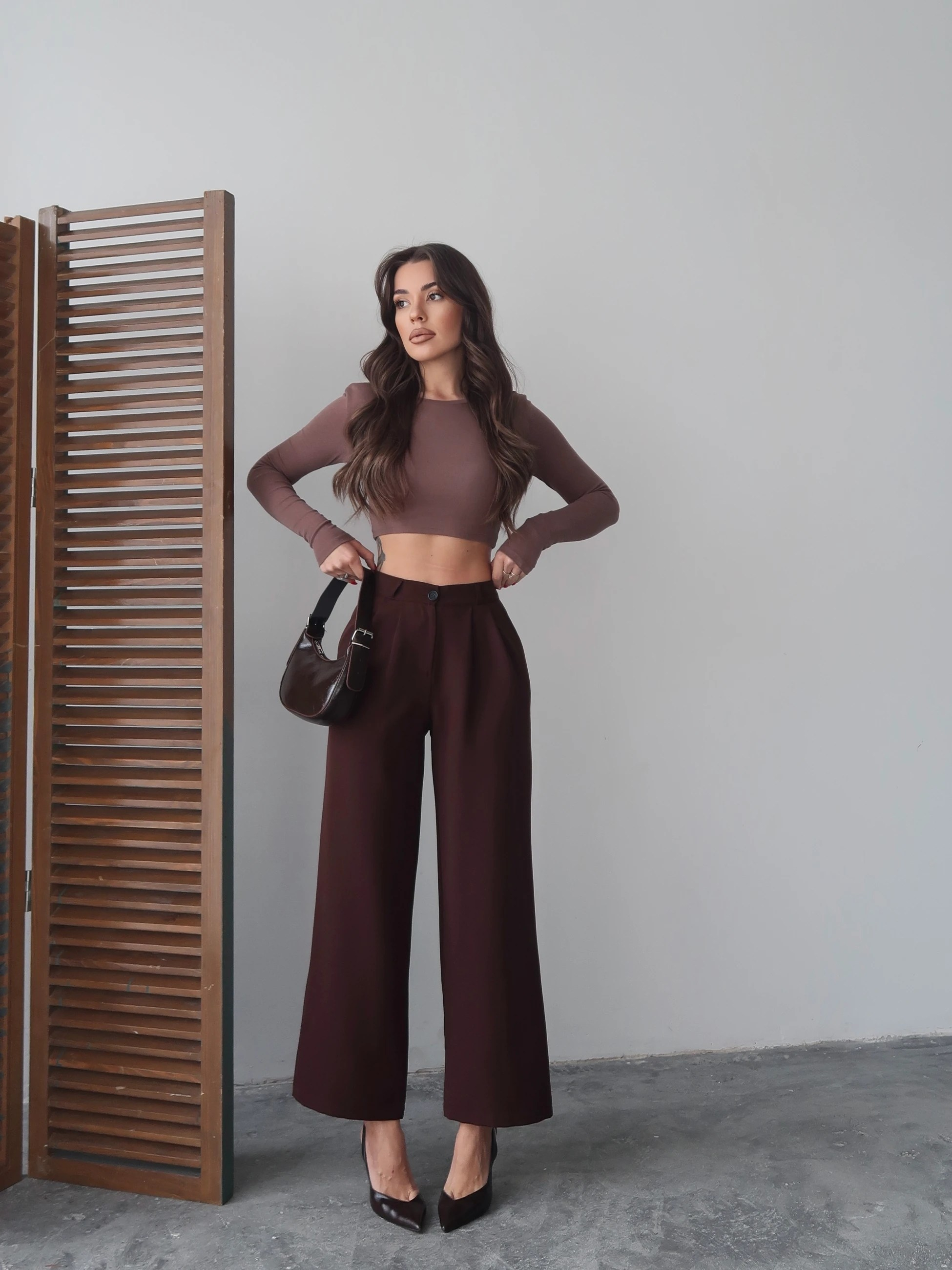 Kahverengi Yüksek Bel Pilili Wide Leg/Geniş Paça Dokuma Pantolon 25SWS5924 Palazzo
