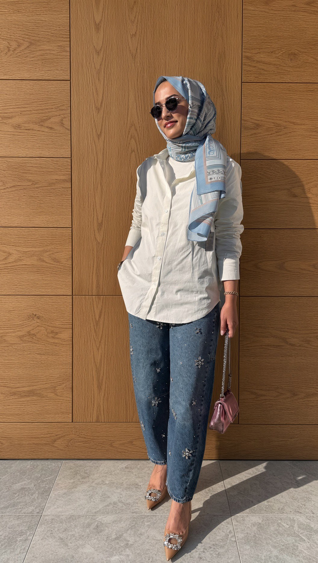 Taşlı Jean