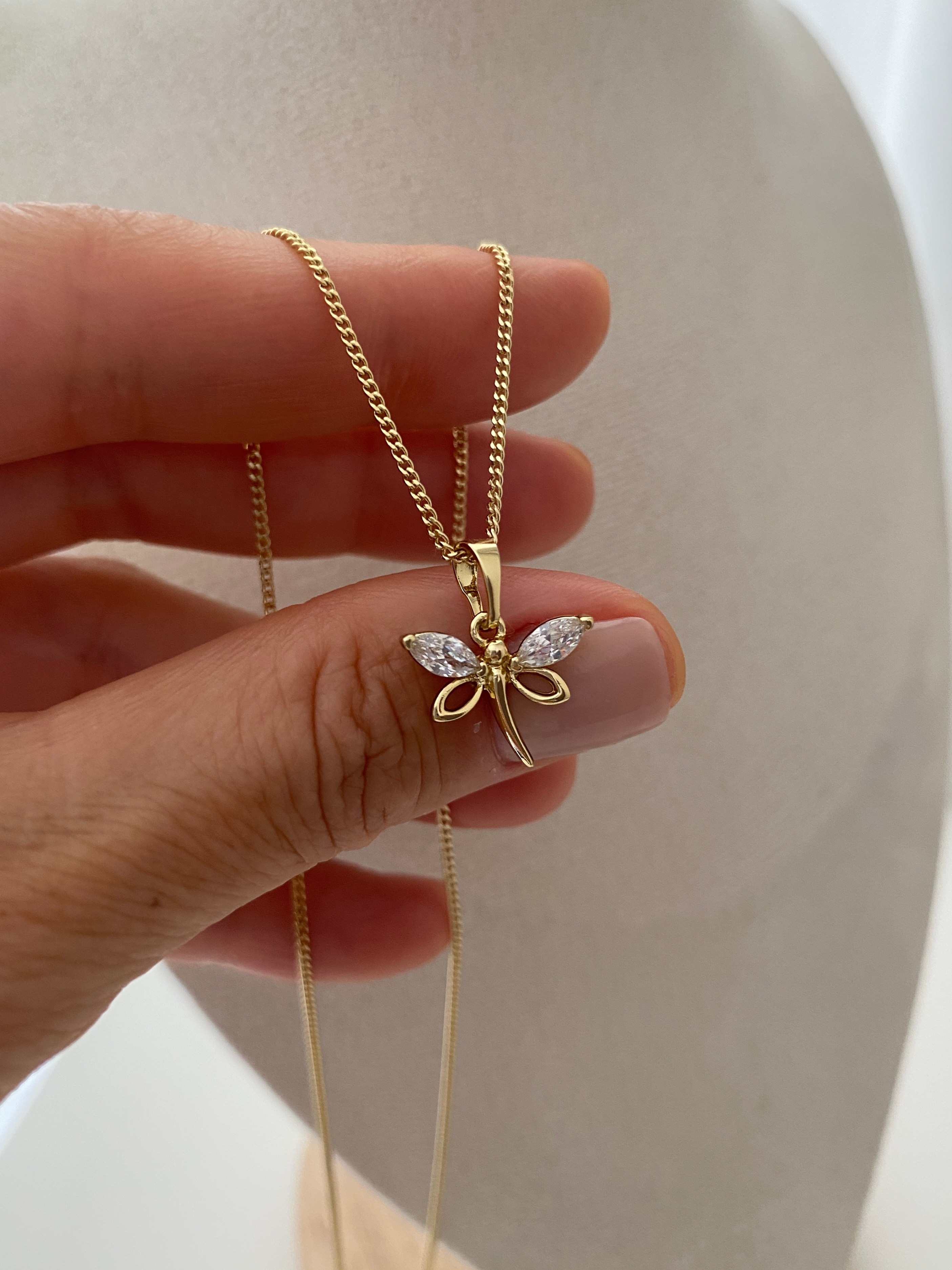 Özel Seri Minimal Oval Taşlı Yusufçuk Kolye
