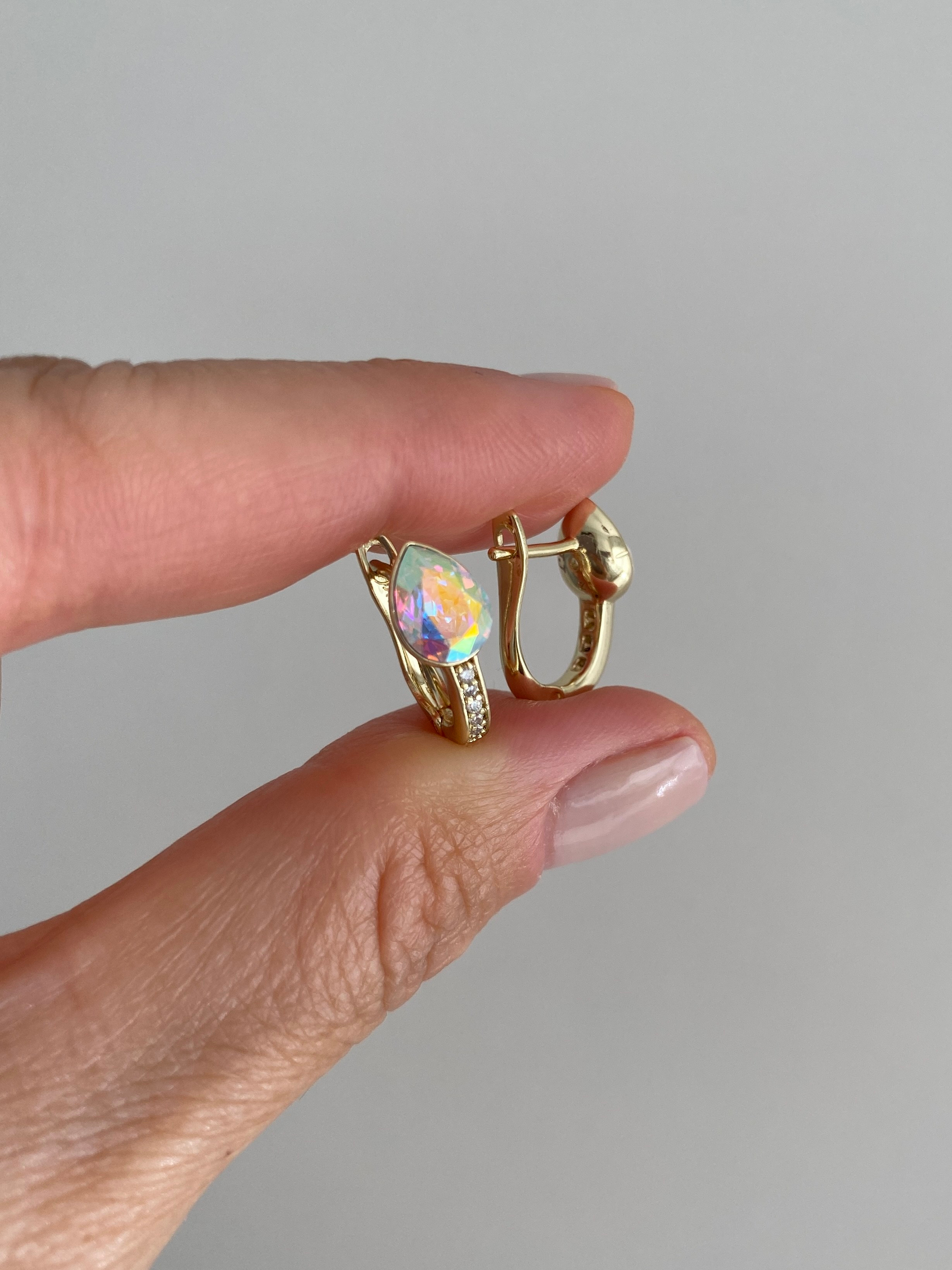 Özel Seri Swarovski Damla Taşlı Halka Küpe