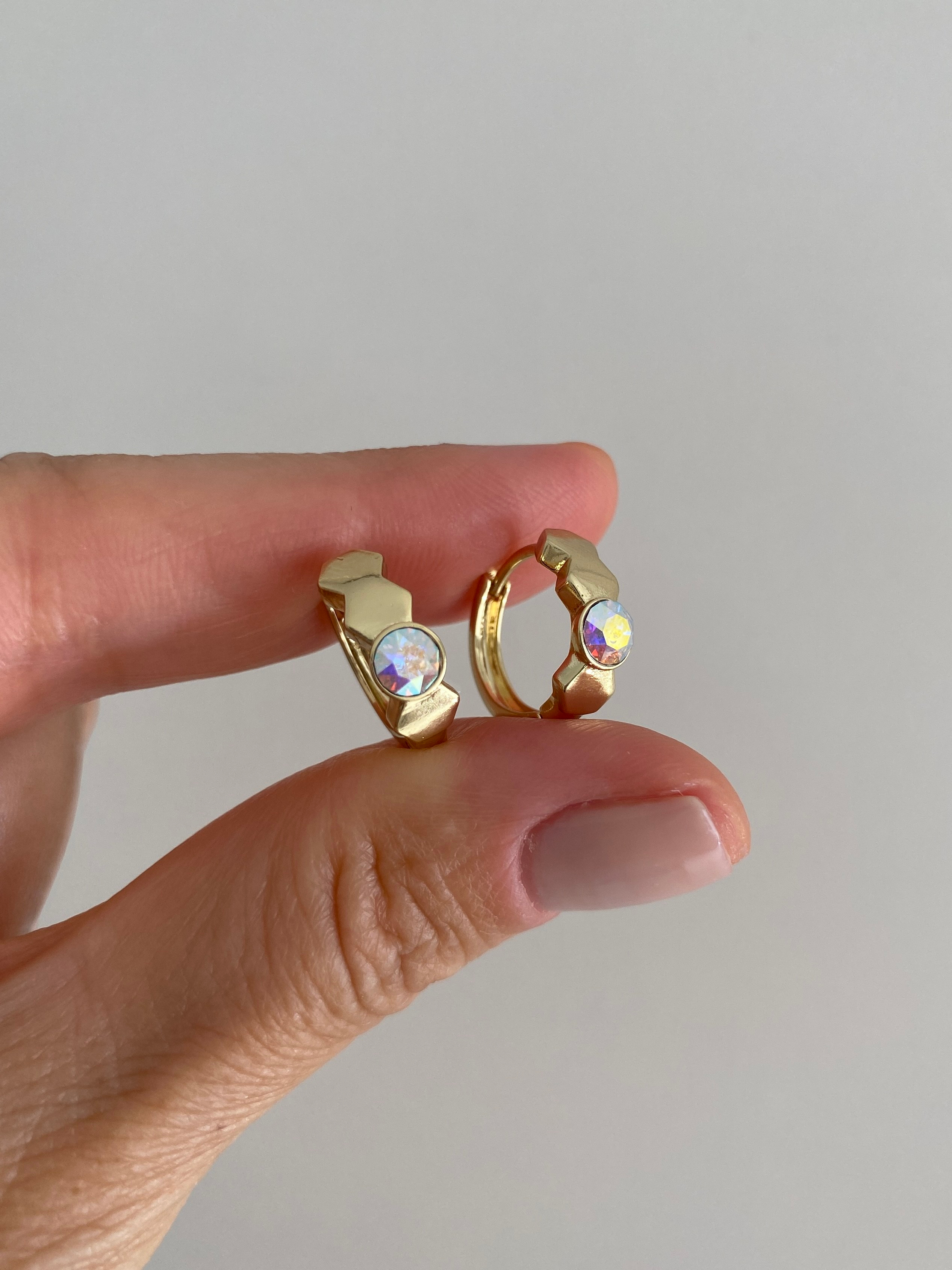 Özel Seri Swarovski Taşlı Petek Halka Küpe