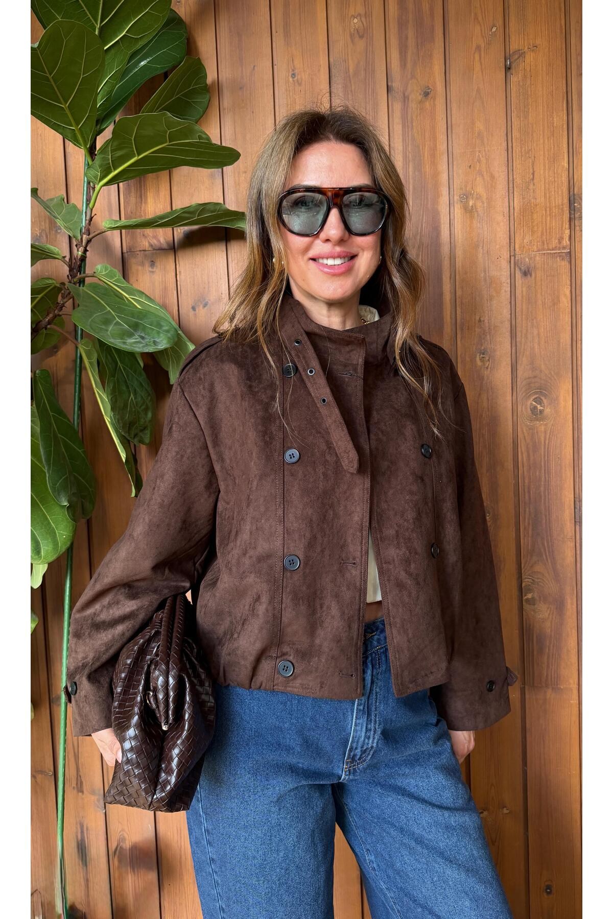 Çift sıra düğmeli funnel neck/dik yaka süet mont