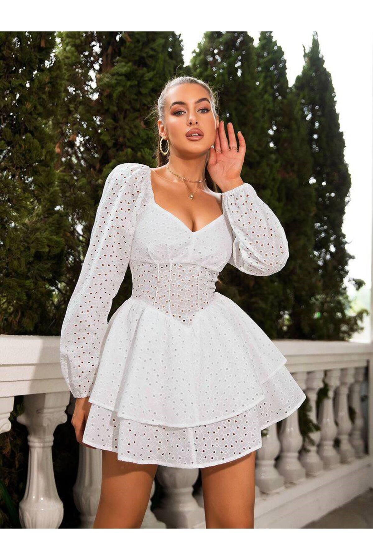 Kadın Beyaz Fisto Nakışlı Kare Yaka Korseli Mini Elbise - Kat Kat Etekli Prenses Model