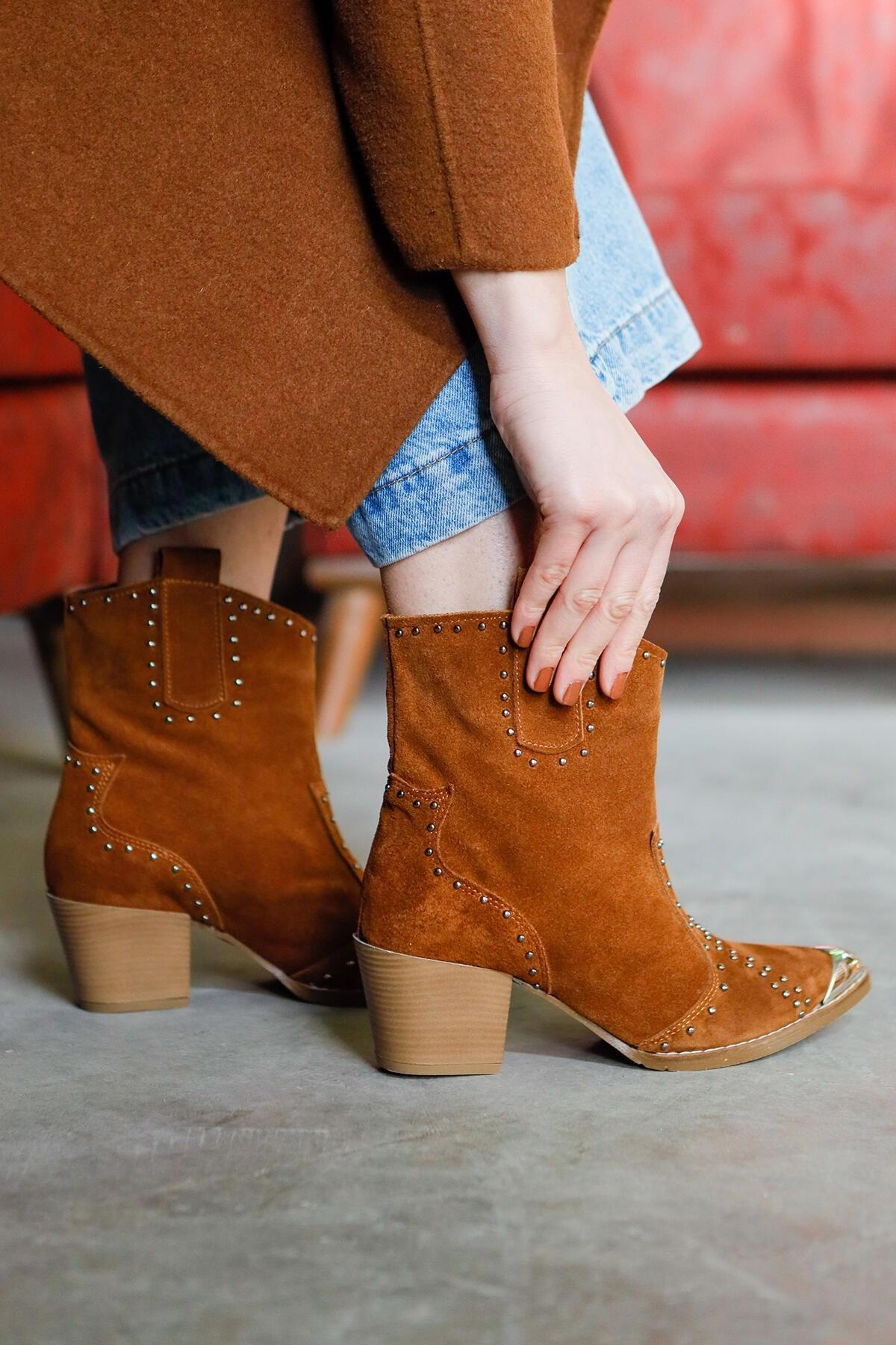 Hakiki Deri Sonja Taba Süet Western Zımbalı Burnu Metalli Çekme Bot