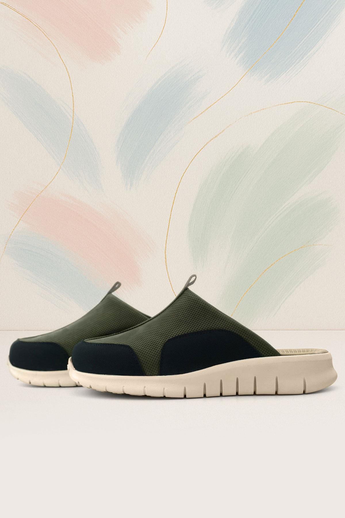 Heep Medikal Hakiki Deri Haki Siyah Krem Tabanlı Comfort Spor Terlik