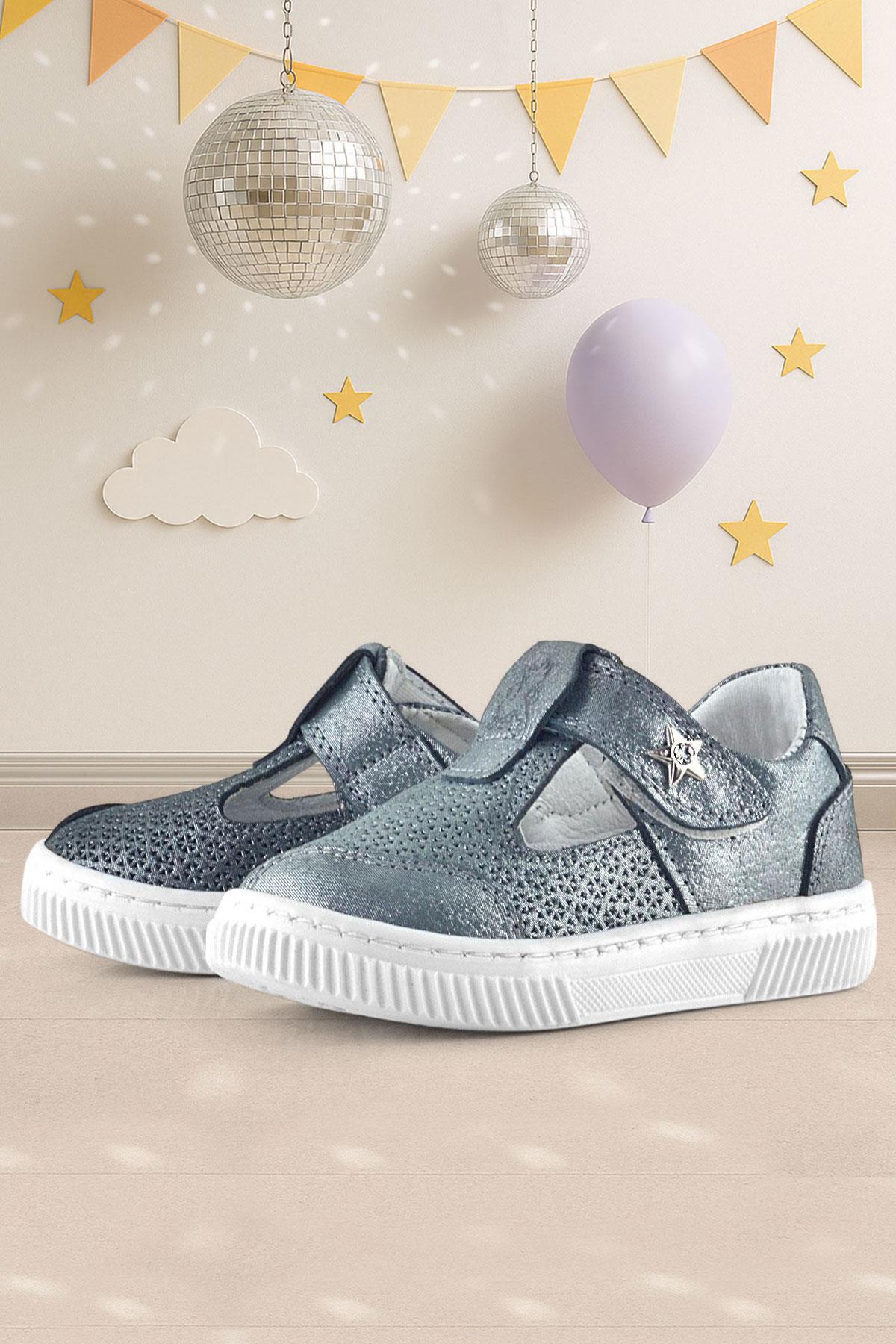 Rakerplus Bheem Genuine Leather Silver Silvery Velcro Star Detailed Baby Sandals