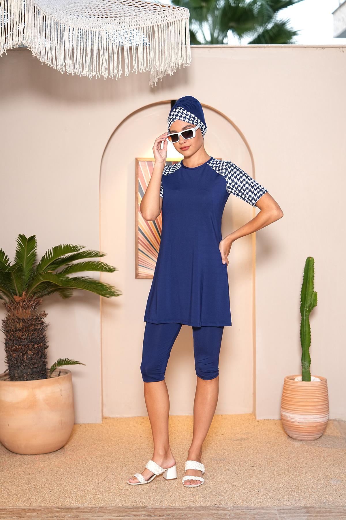 SEBOTEKS Desen Detaylı Kısa Kol Yarı Kapalı Tesettür Mayo 3160