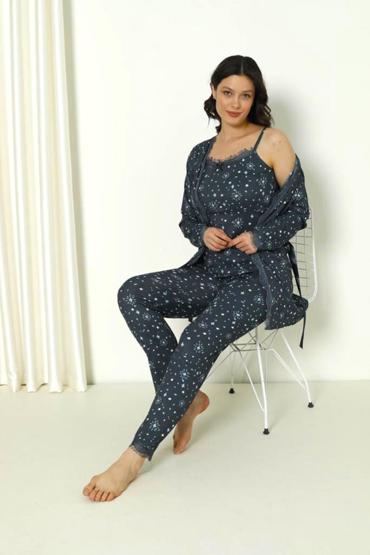 SEBOTEKS İp Askılı Işıltı Desenli Güpür Detaylı Sabahlıklı 3'lü Pijama Takımı 20746