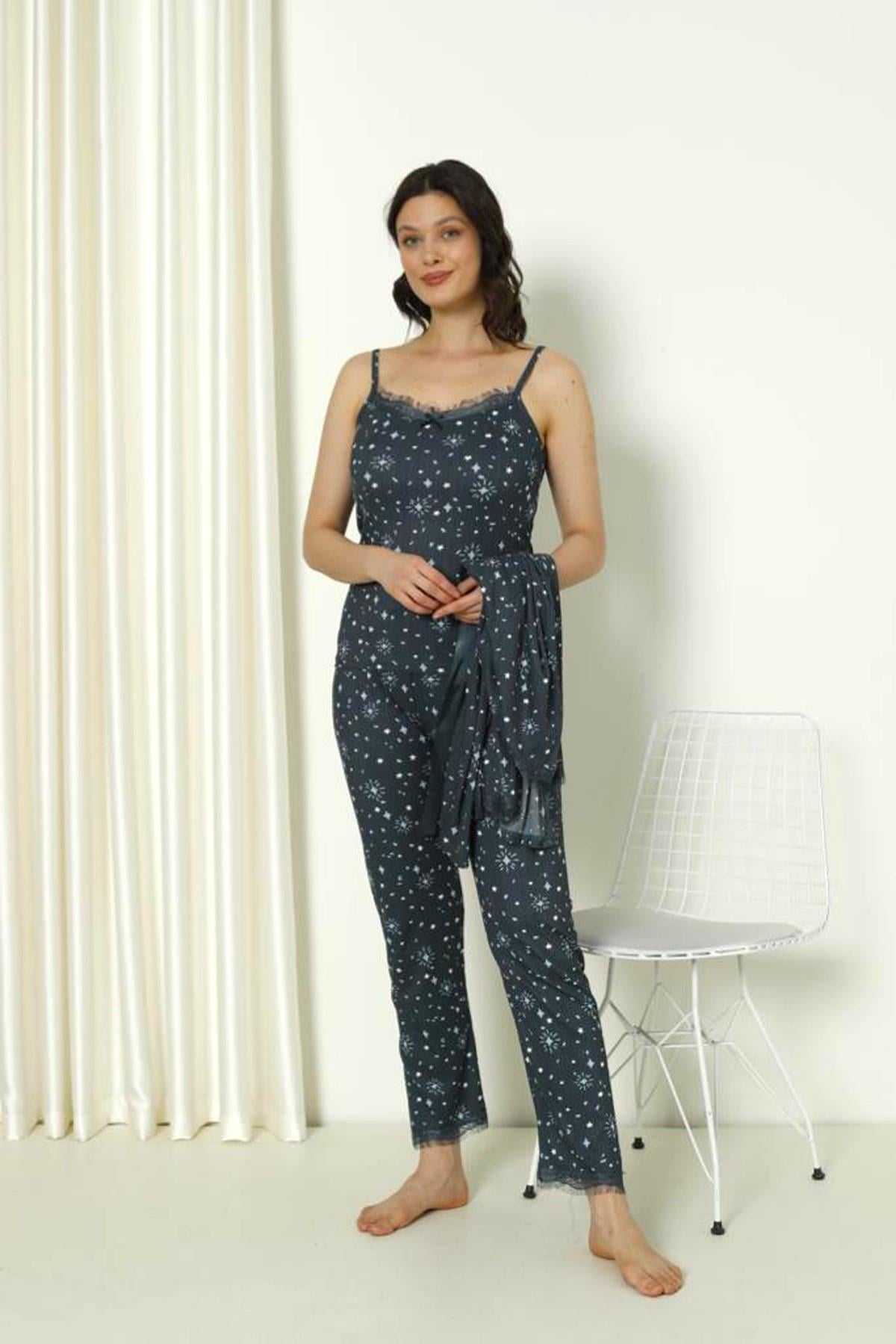 SEBOTEKS İp Askılı Işıltı Desenli Güpür Detaylı Sabahlıklı 3'lü Pijama Takımı 20746