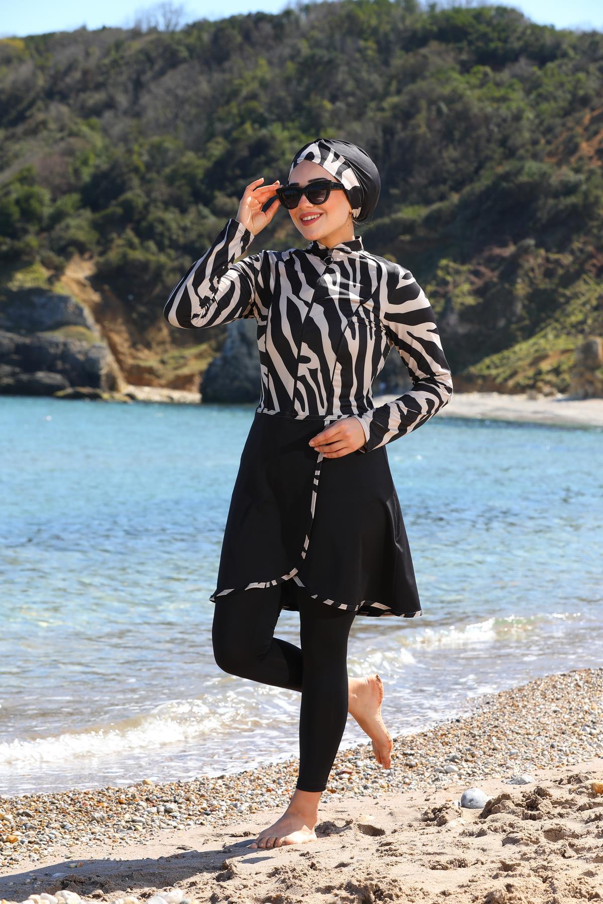 Zebra Desen Pareo Model Taytlı Kapalı Tesettür Mayo 335012