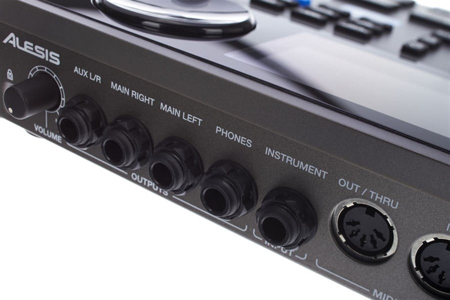 Alesis SR18 Elektronik Davul Makinesi/Ritim Modülü