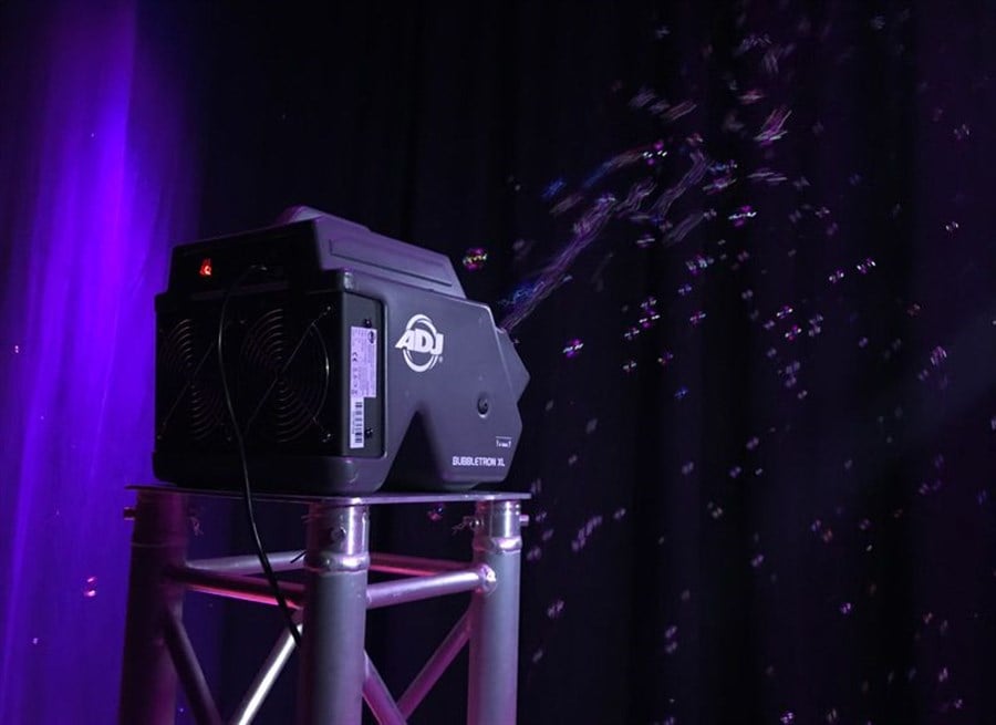American Dj BubbleTron XL Baloncuk Makinesi 37 Watt 2 Litre Tank