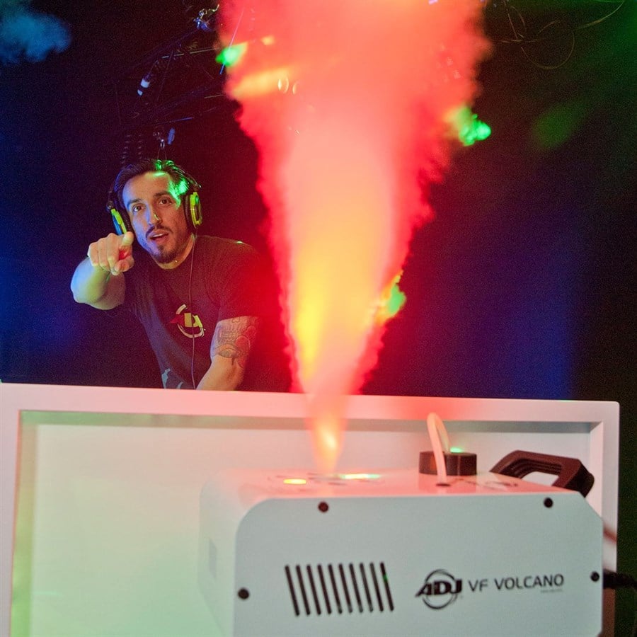 American DJ VF Volcano 700 Watt Yüksek Performanslı Sis Makinesi