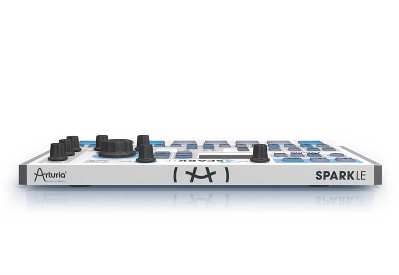 ARTURIA Spark LE Hibrid Drum Machine Synthesiser