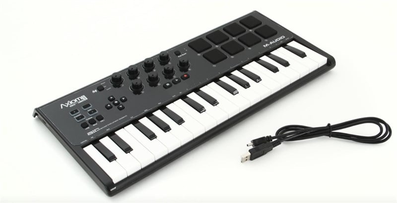 AUDIO Axiom AIR Mini 32 MİDİ Klavye