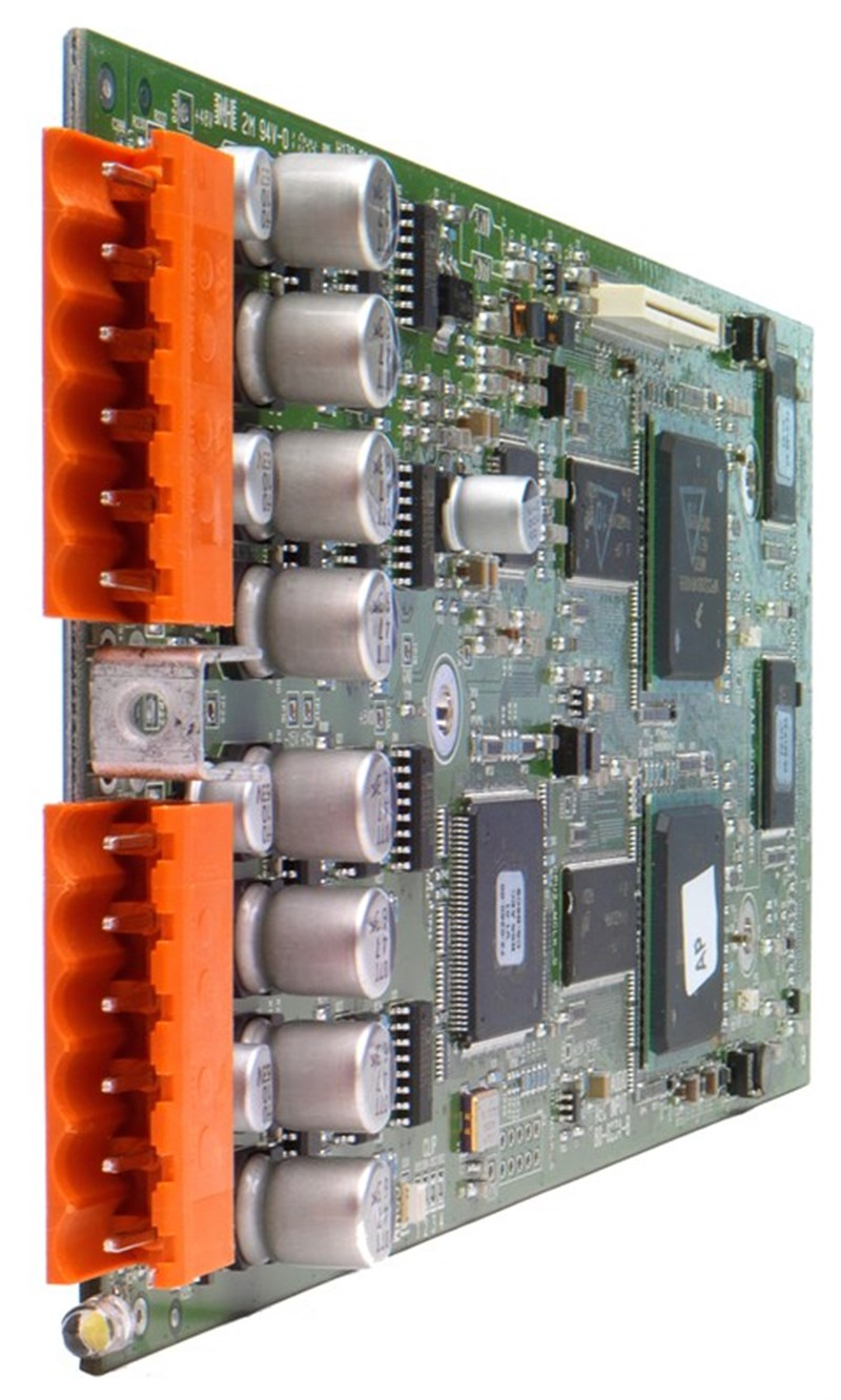 BSS Audio Blucard-Out 4 Kanal Output Kart